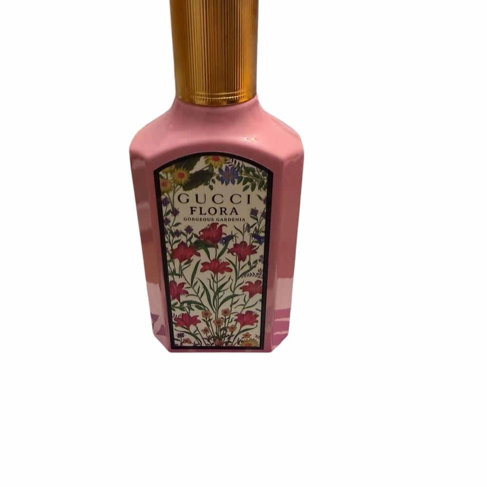 Gucci Flora new without box gorgeous gardenia scent perfume 1.6oz or 50 ml